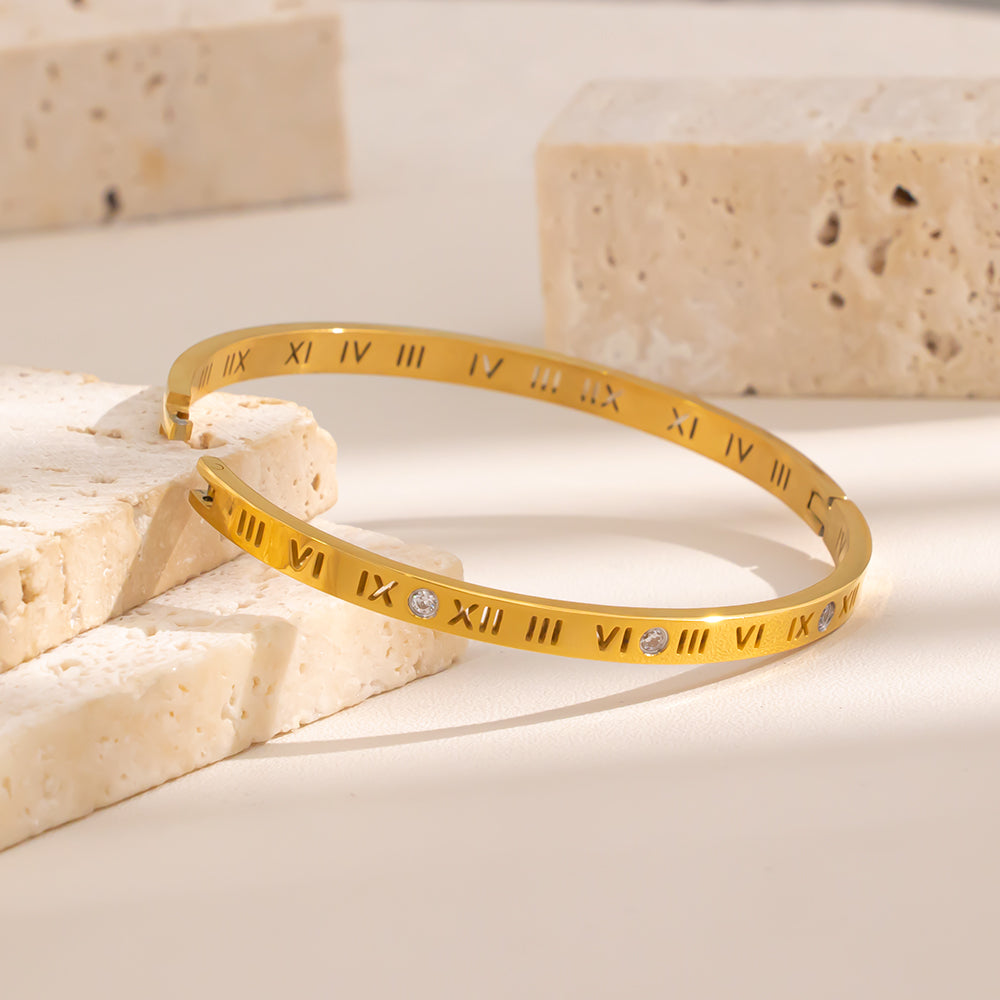 Roman Bangle
