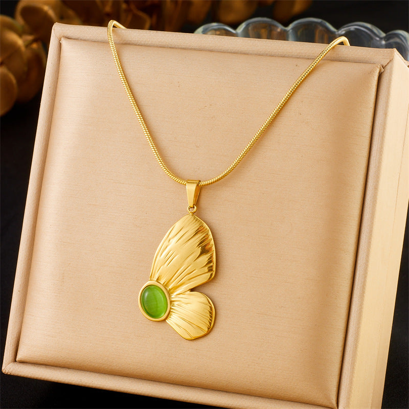 Golden Leaf Jewellery Set – Necklace & Earrings